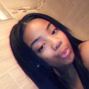 Meet your Posher, Mudda